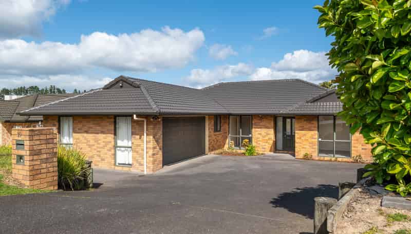 29 Hugh Green Drive, Pinehill