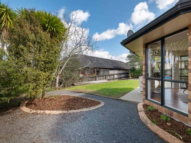 29 Hugh Green Drive, Pinehill