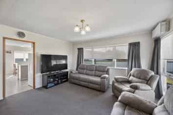 44 Arthur Hobson Avenue, Pirimai