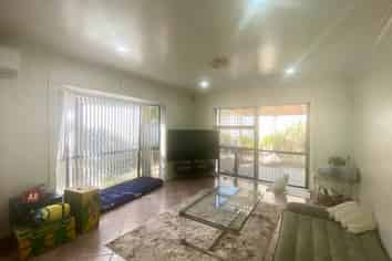 19 Genesis Place, Flat Bush