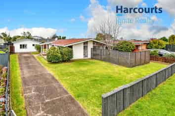 8 Booker Place, Weymouth