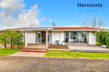 8 Booker Place, Weymouth
