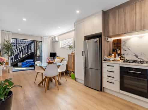 3/1B Tacitus Place, Totara Vale