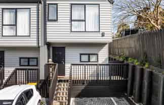 3/1B Tacitus Place, Totara Vale