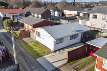 B/22 Charlemont Street, Whitiora