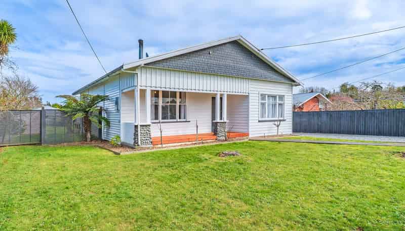 14 Lee Street, SOUTHBRIDGE