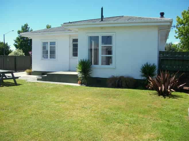 701 Riverslea Road South, Akina
