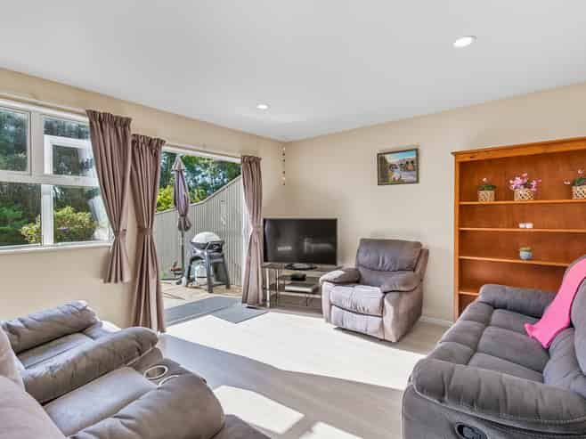17A Epiha Street, Paraparaumu