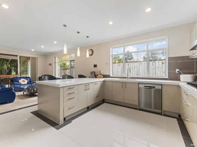 684 Beach Road, Browns Bay