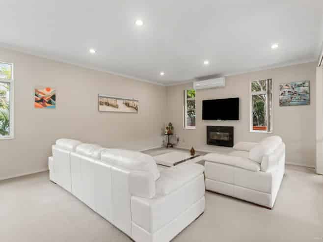 684 Beach Road, Browns Bay