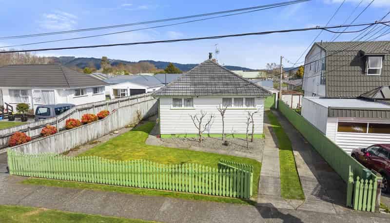 17 Stephen Street, Trentham