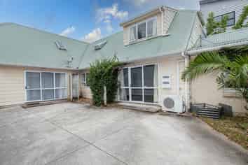 164B Old Farm Road, Hamilton East