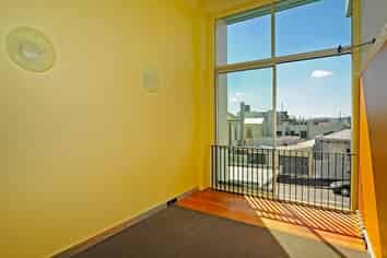 1M/51 Webb Street, Mount Cook