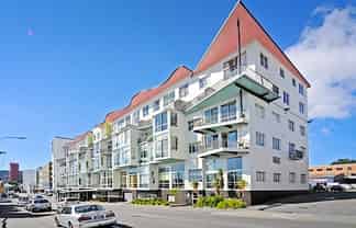 1M/51 Webb Street, Mount Cook