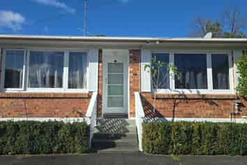 2/3A Huapai Street, Onehunga