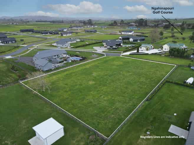 2/120 Pilot Drive, Ngahinapouri