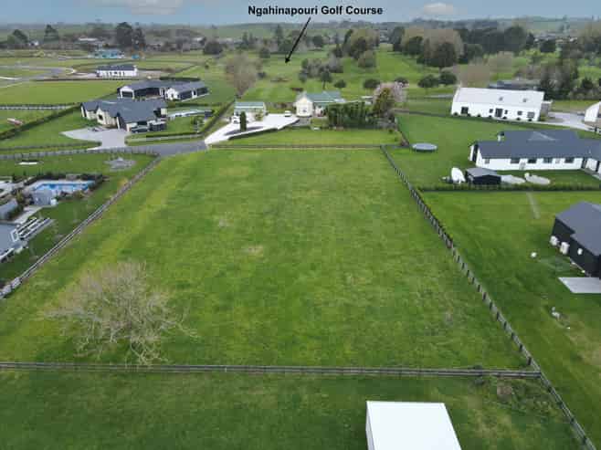 2/120 Pilot Drive, Ngahinapouri