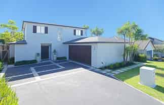 98 Mt Taylor Drive, Glendowie