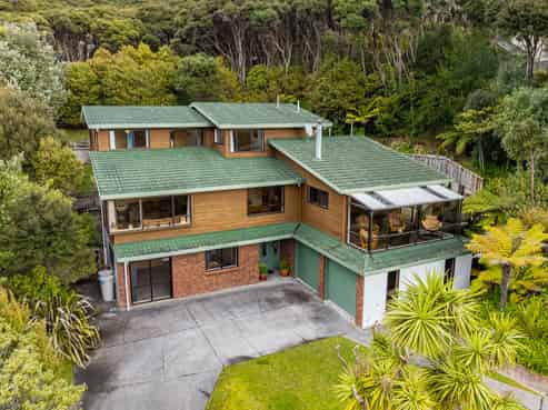 7 Furneaux Grove, Whitby
