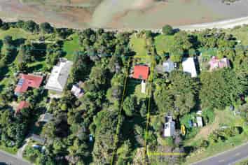 1238 Collingwood-Puponga Main Road, Collingwood