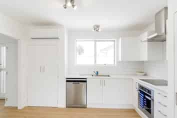 1/3 Jern Place, Eastern Beach