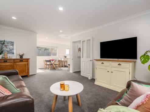 50 Erlestoke Crescent, Churton Park