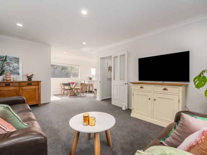 50 Erlestoke Crescent, Churton Park