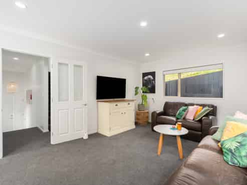50 Erlestoke Crescent, Churton Park