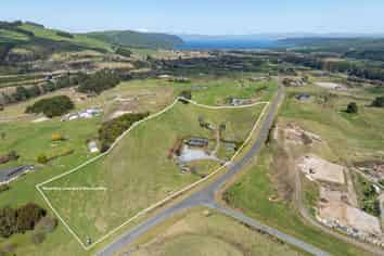 83 Hitiri Road, Kinloch