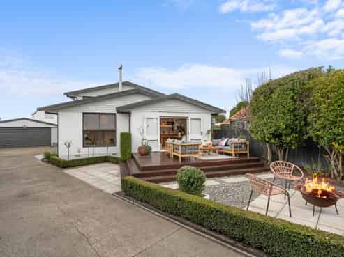 21 Woodstock Place, Avonhead