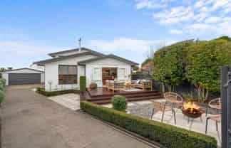 21 Woodstock Place, Avonhead