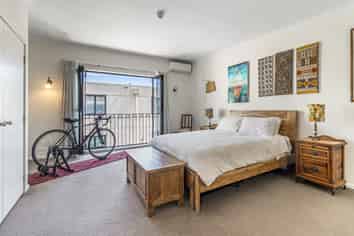 1G/8 Farnham Street, Parnell