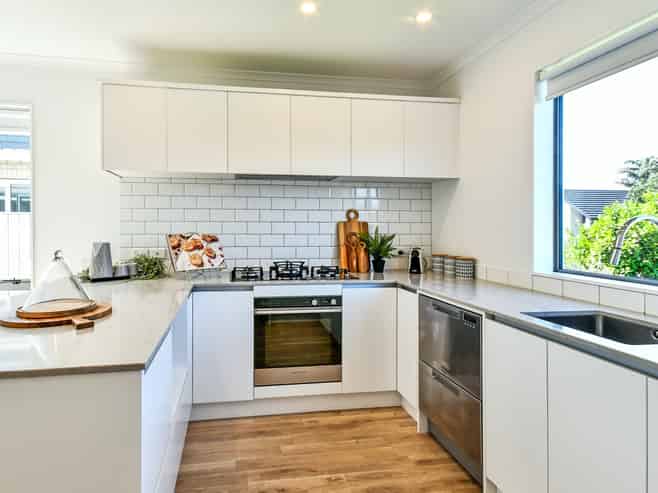 9 Waituarua Drive, Conifer Grove