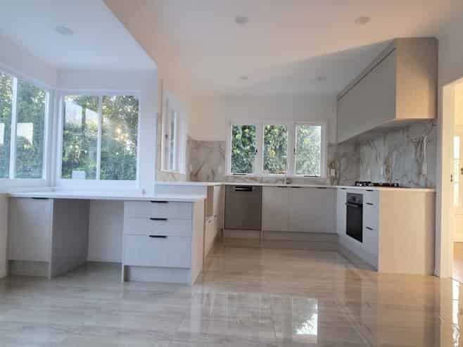 72 King George Avenue, Epsom