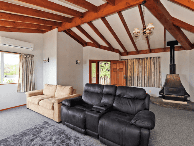 2/57b Joll Road , Havelock North