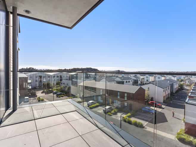 307/2 Onekiritea Road, Hobsonville