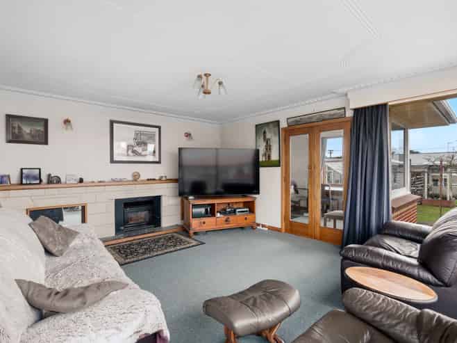 27 Thames Street, Mosgiel