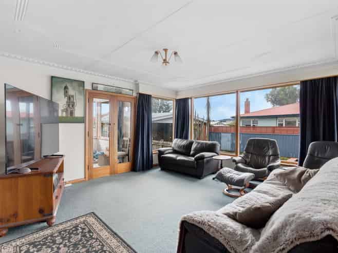 27 Thames Street, Mosgiel