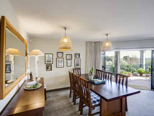 36 Selwyn Road, Havelock North