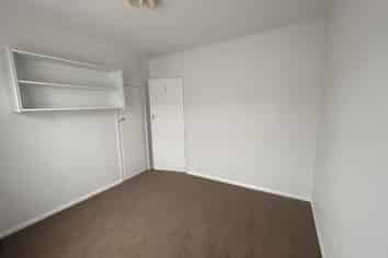 17 Sinclair Avenue, Highbury