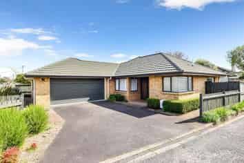 61 Vardon Road, Saint Andrews