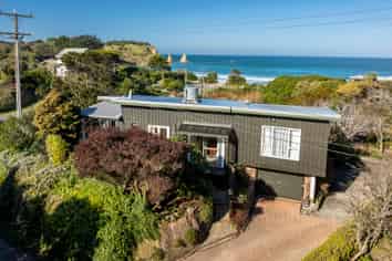 12 Harris Street, KARITANE