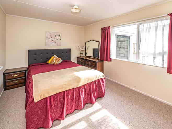 30a Oxford Road, Springvale