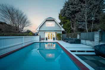 31 Aynsley Terrace, HILLSBOROUGH