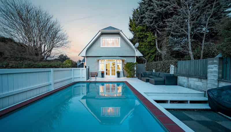 31 Aynsley Terrace, HILLSBOROUGH