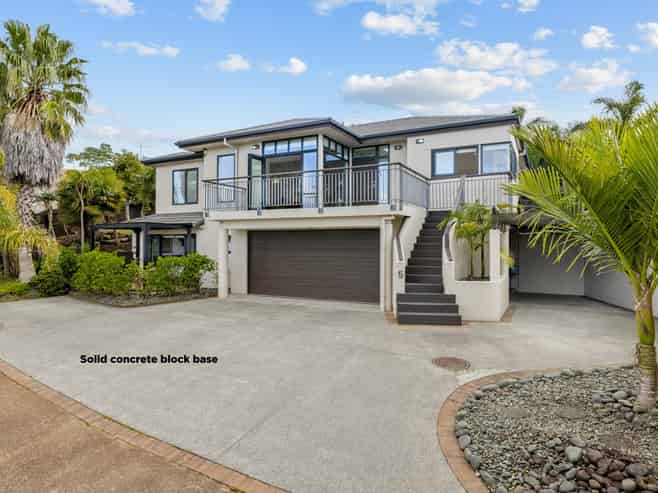 5 Caversham Drive, Torbay
