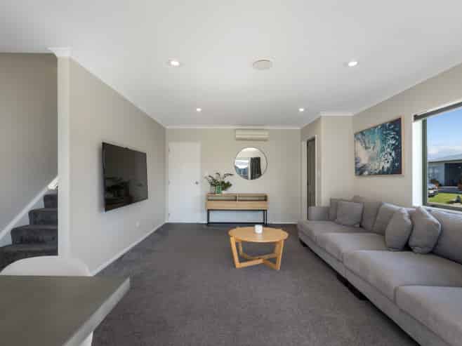 6a Surfers Avenue, Waihi Beach