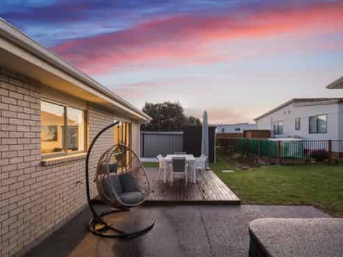 6a Surfers Avenue, Waihi Beach