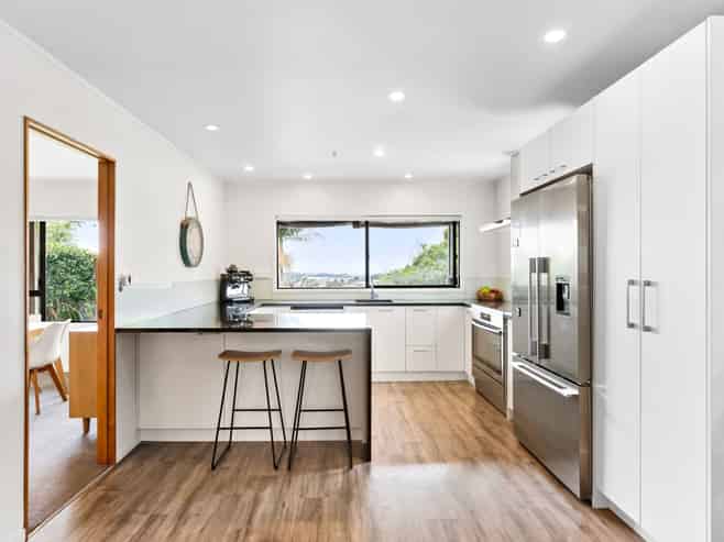 1/305 Glenfield Road, Glenfield