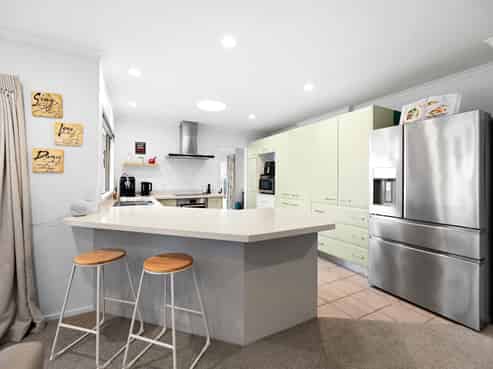 26 Montrose Crescent, Huntington